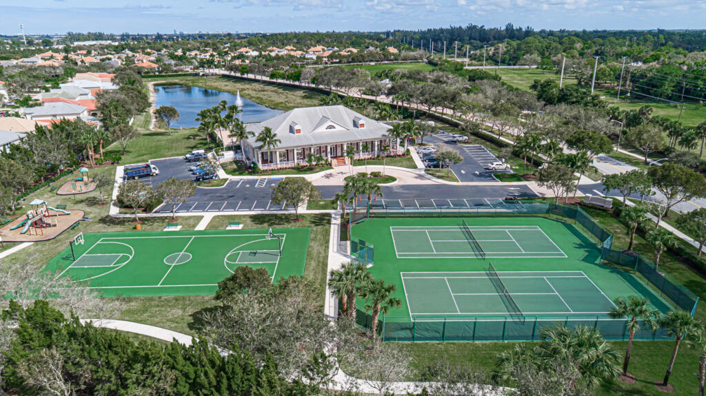 DIAMOND C RANCH POD E/F - Residential