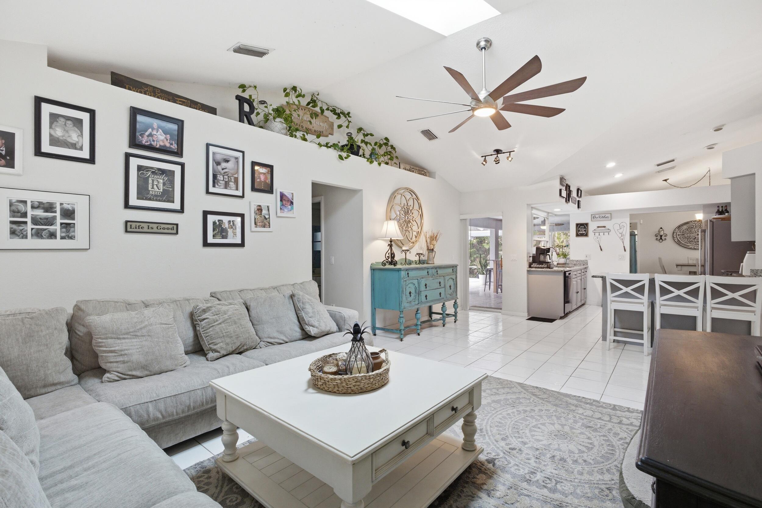 PORT ST LUCIE SECTION 9 - Residential