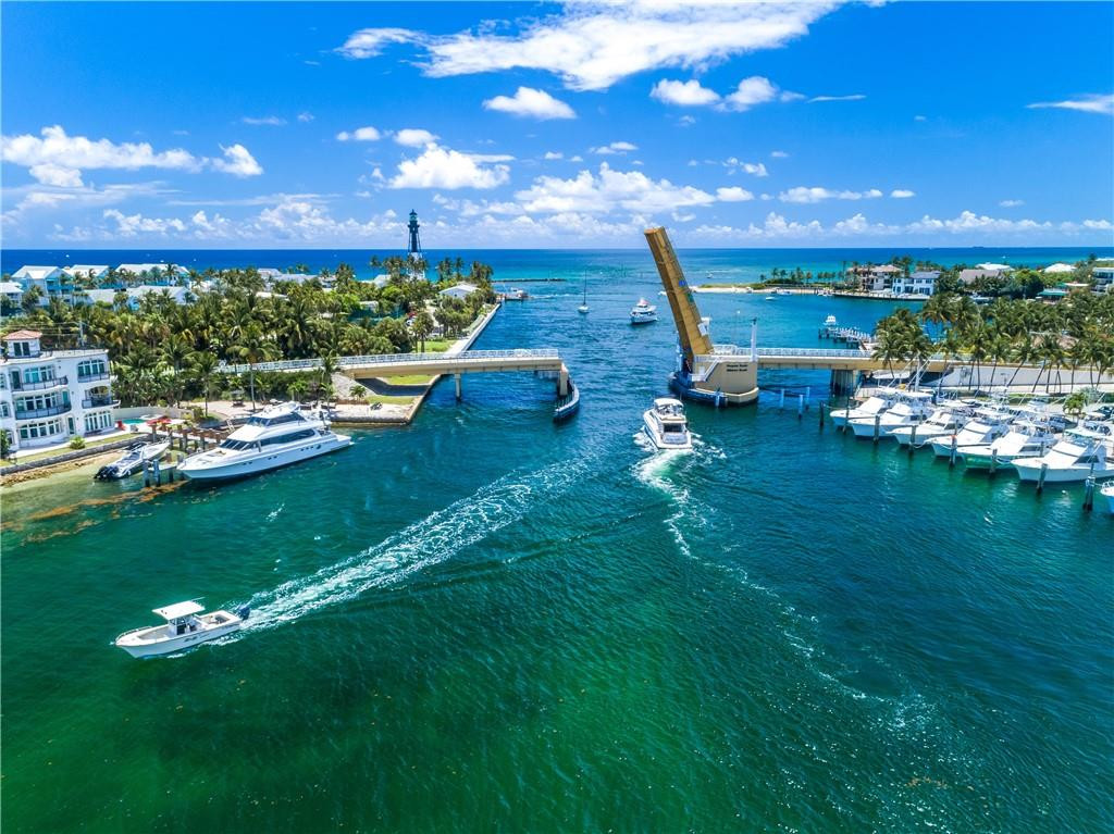 Lighthouse Point First Se - Residential