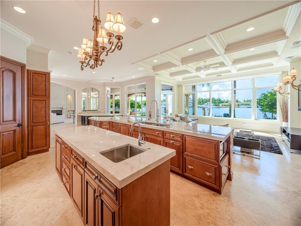 Lighthouse Point First Se - Residential