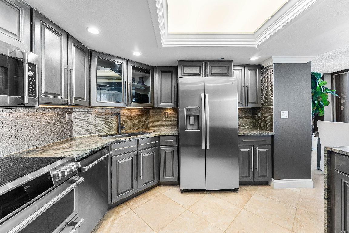 SEAWINDS CONDO - Residential