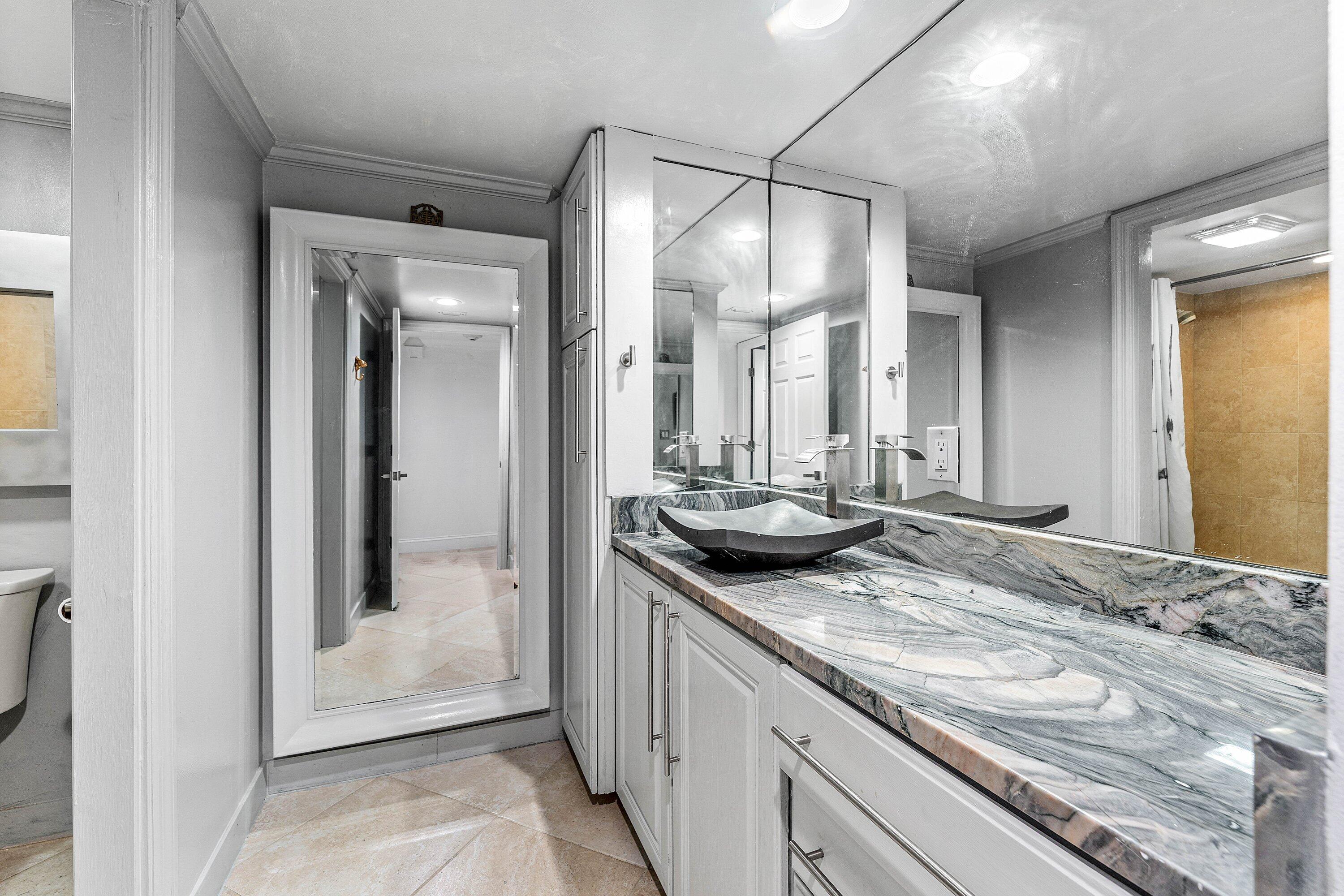 SEAWINDS CONDO - Residential