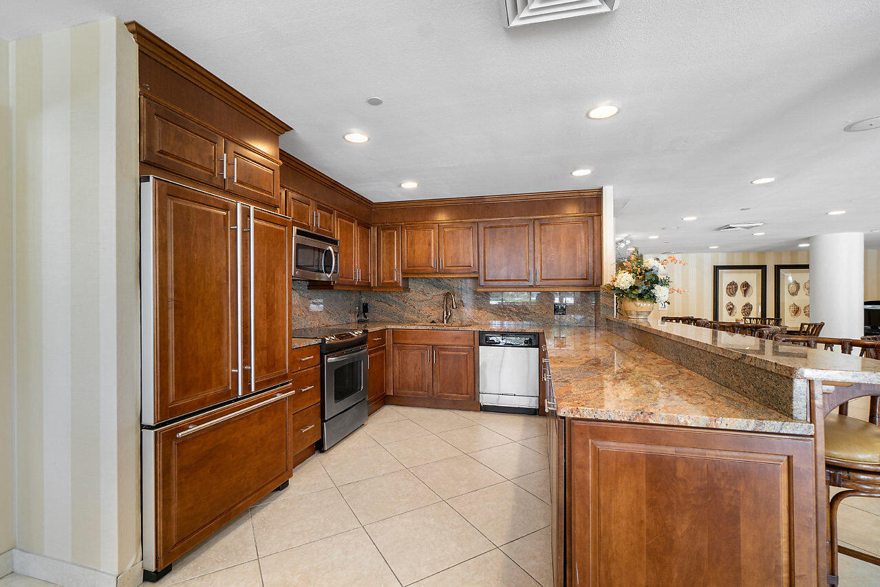 SEAWINDS CONDO - Residential