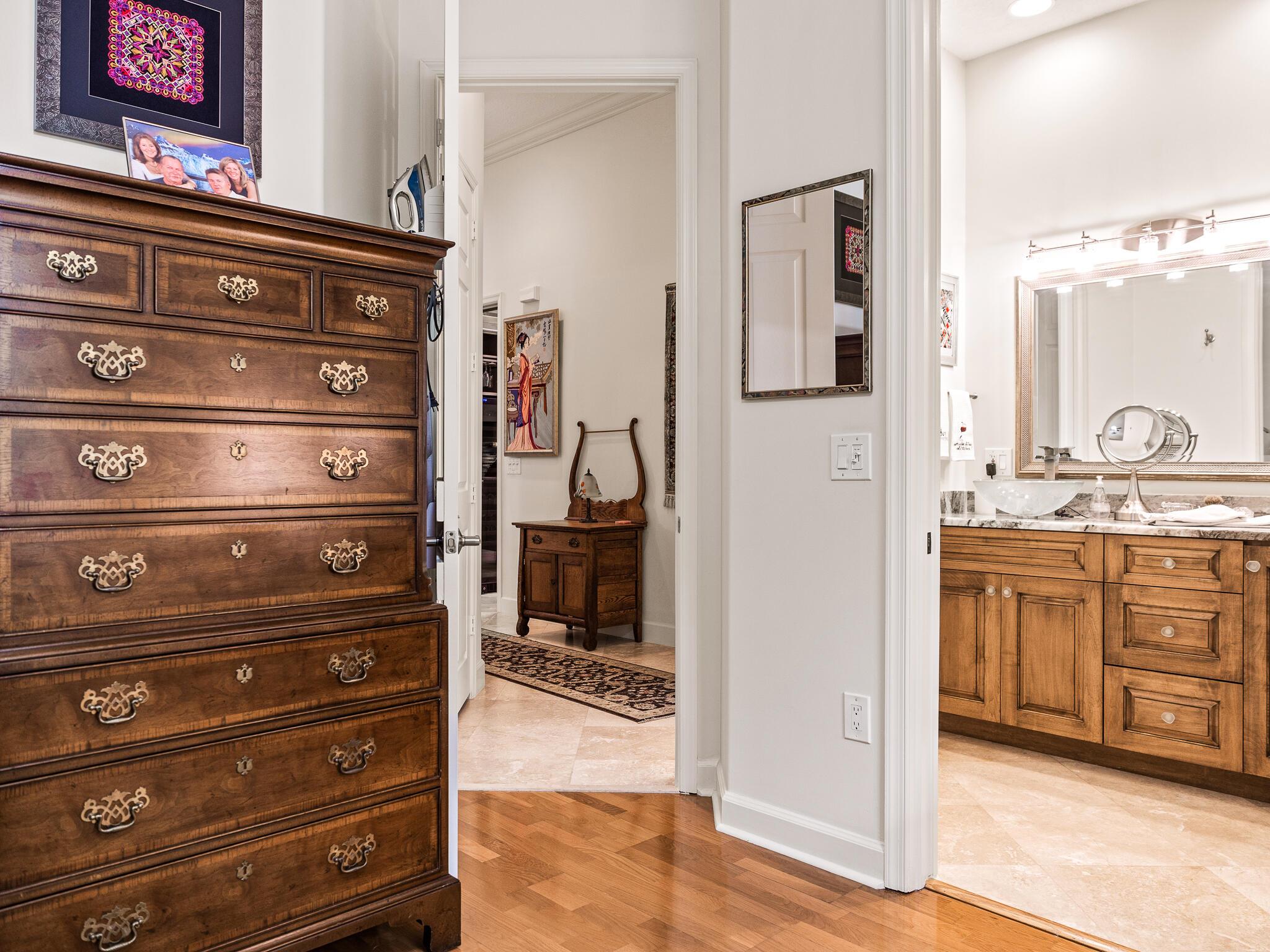 PORT SEWALL REALTY COS SU - Residential