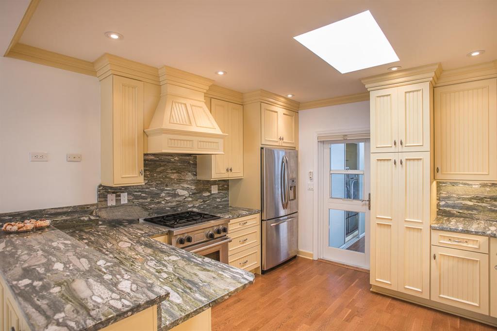 OUTRIGGER CONDO - Residential