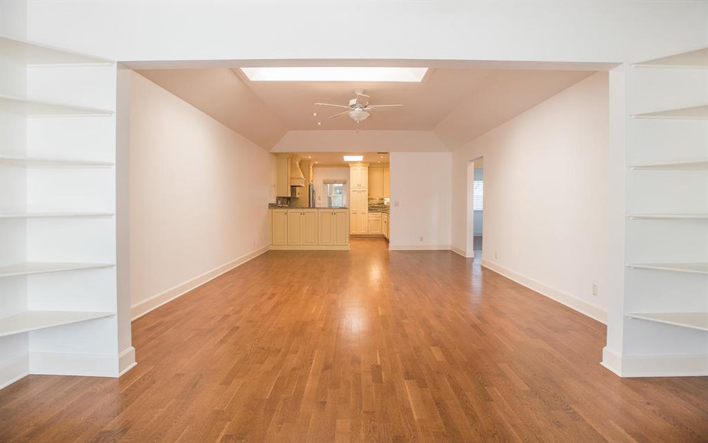 OUTRIGGER CONDO - Residential