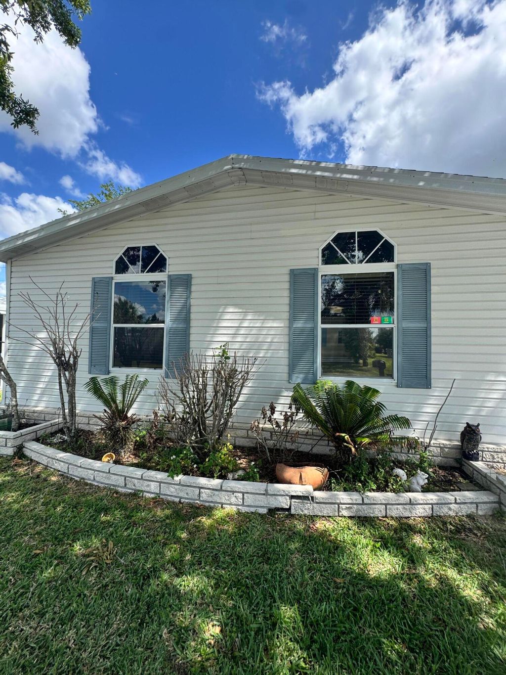 Photo of 15146 Aguila Avenue, Fort Pierce, FL 34951 (MLS # B26022399)