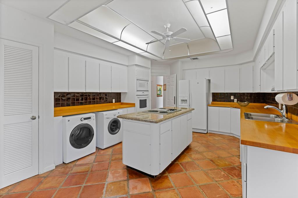 Lost Tree Village - Residential