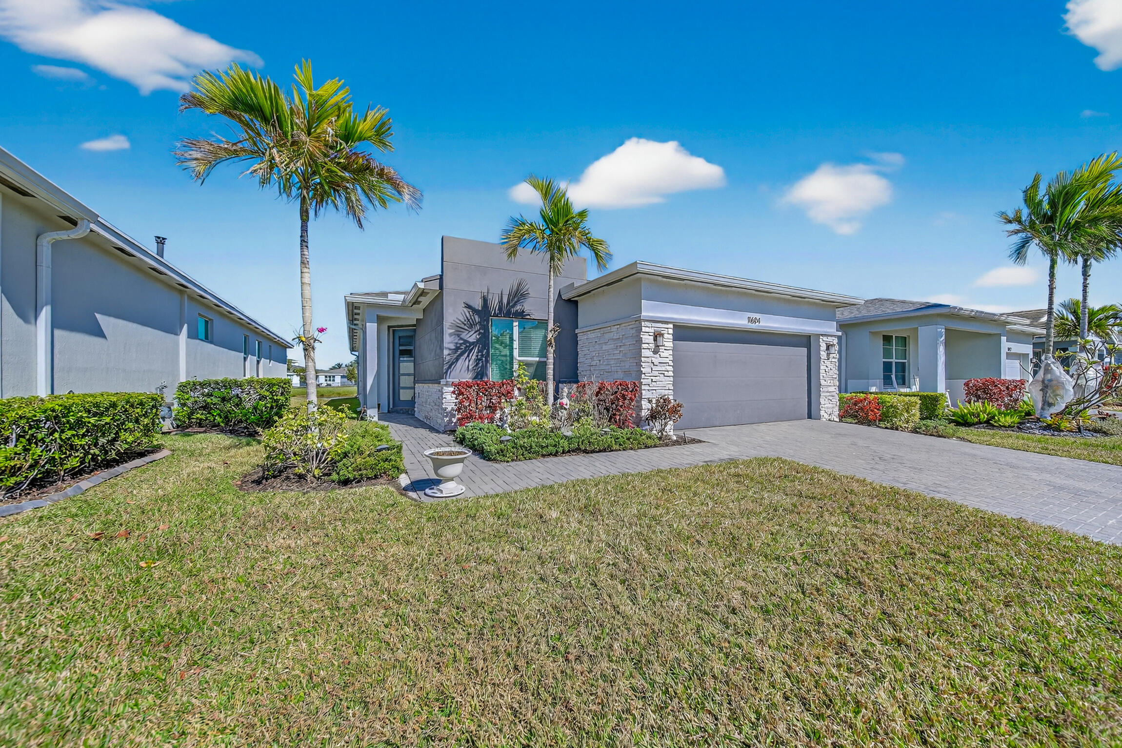 MATTAMY AT SOUTHERN GROVE - Residential