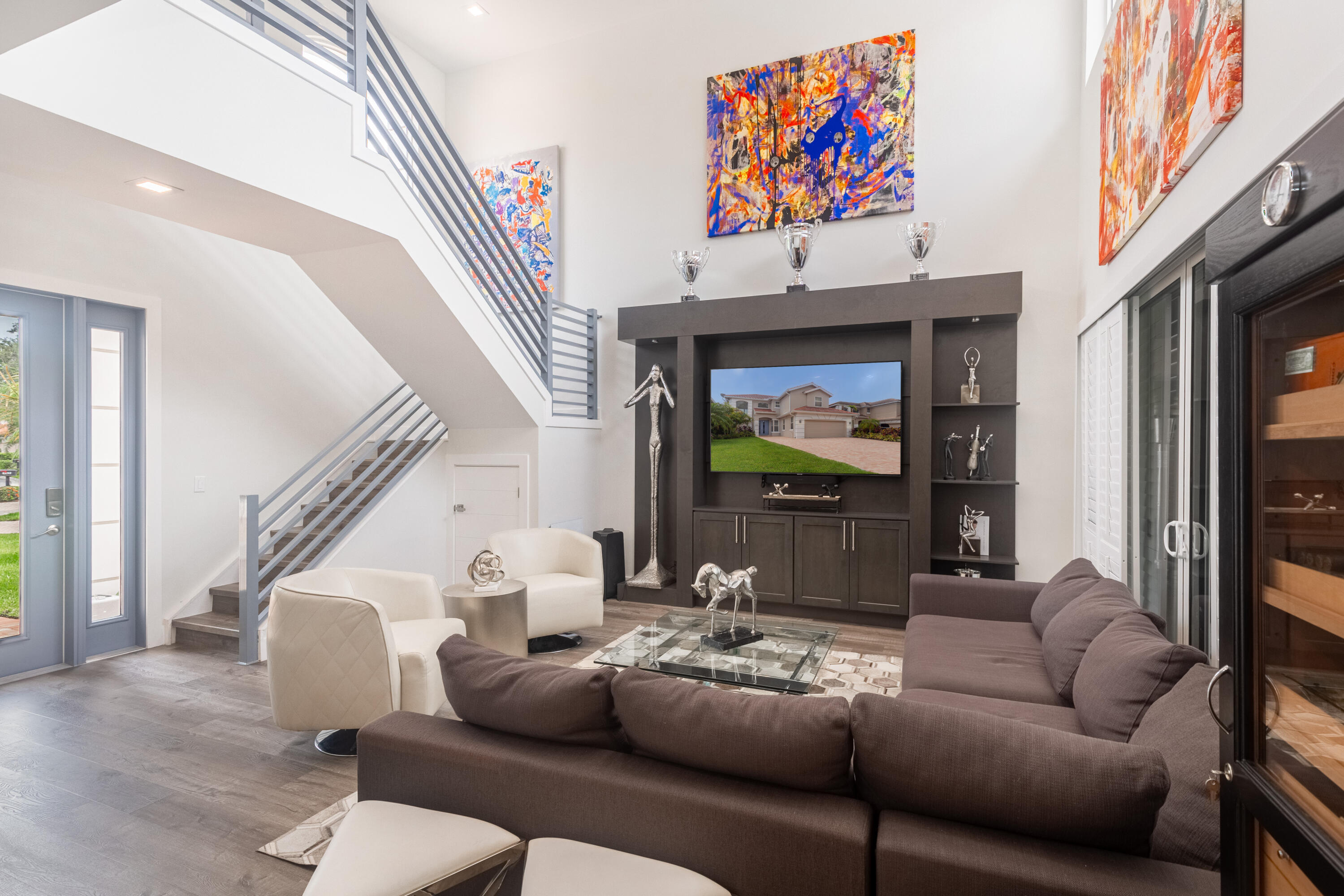IBIS GOLF AND COUNTRY CLUB 10 - Residential Lease