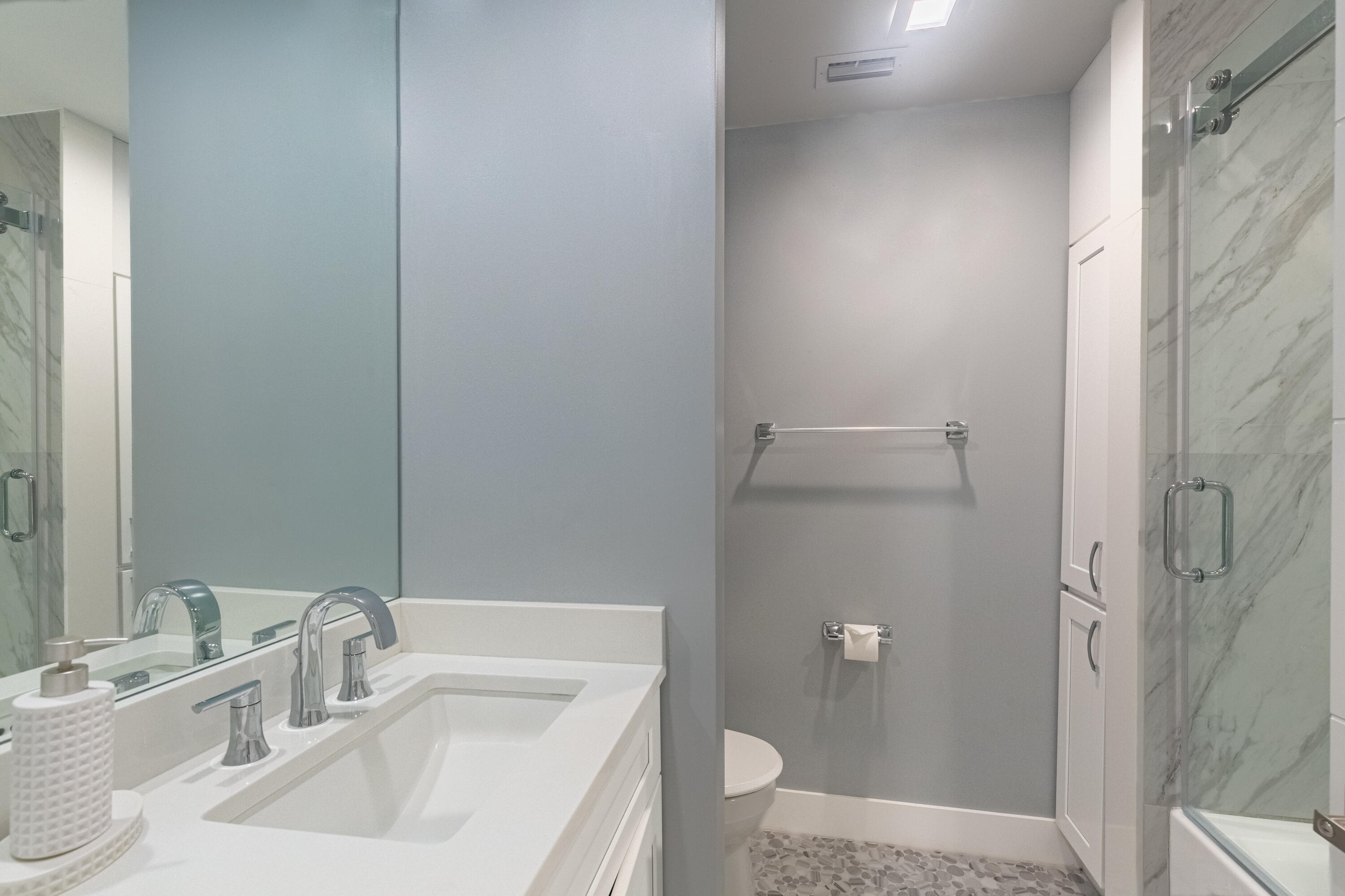 IBIS GOLF AND COUNTRY CLUB 10 - Residential Lease