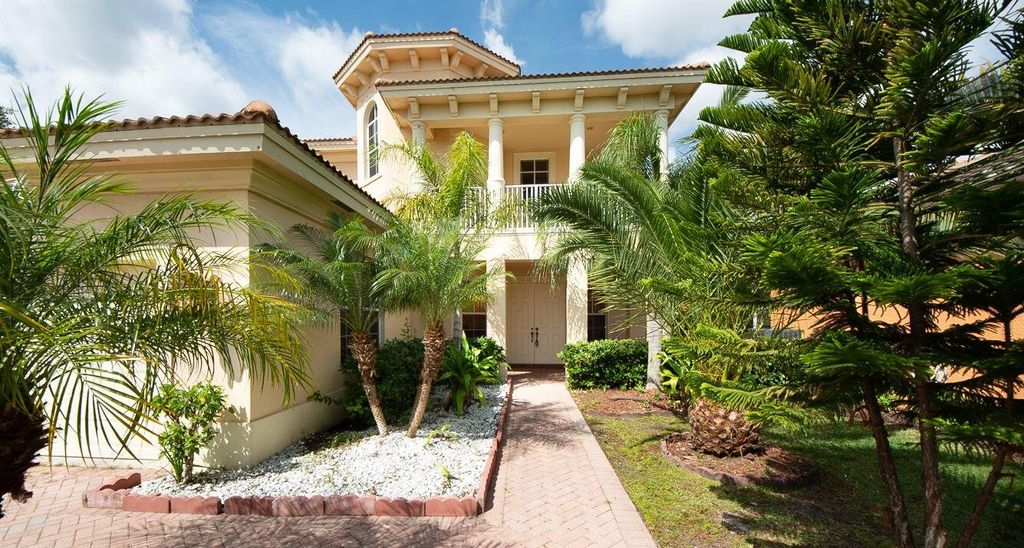 Photo of 2065 Albany Terrace SW, Vero Beach, FL 32968 (MLS # R11165073)