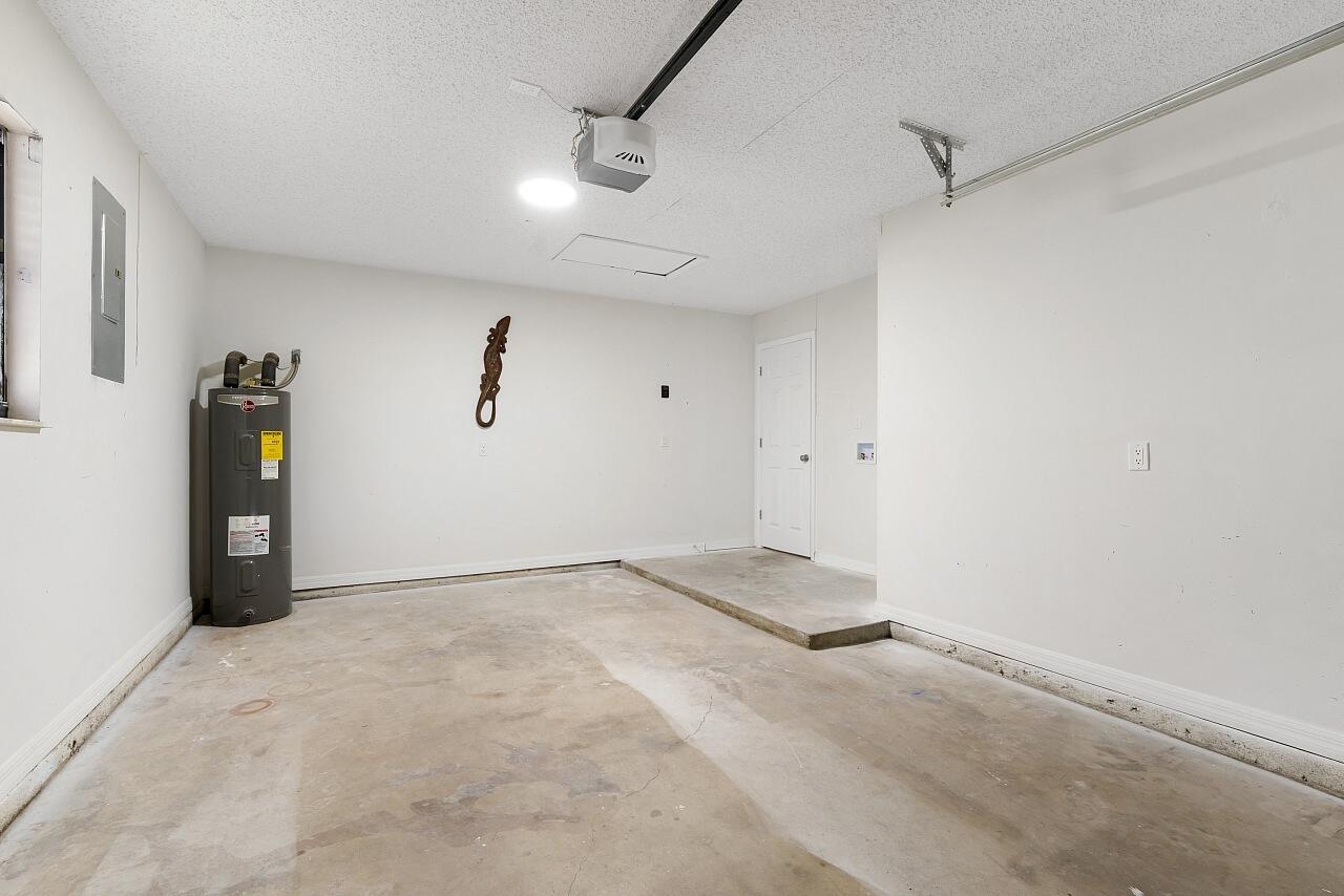 PARADISE PARK UNIT NO 2 - Residential