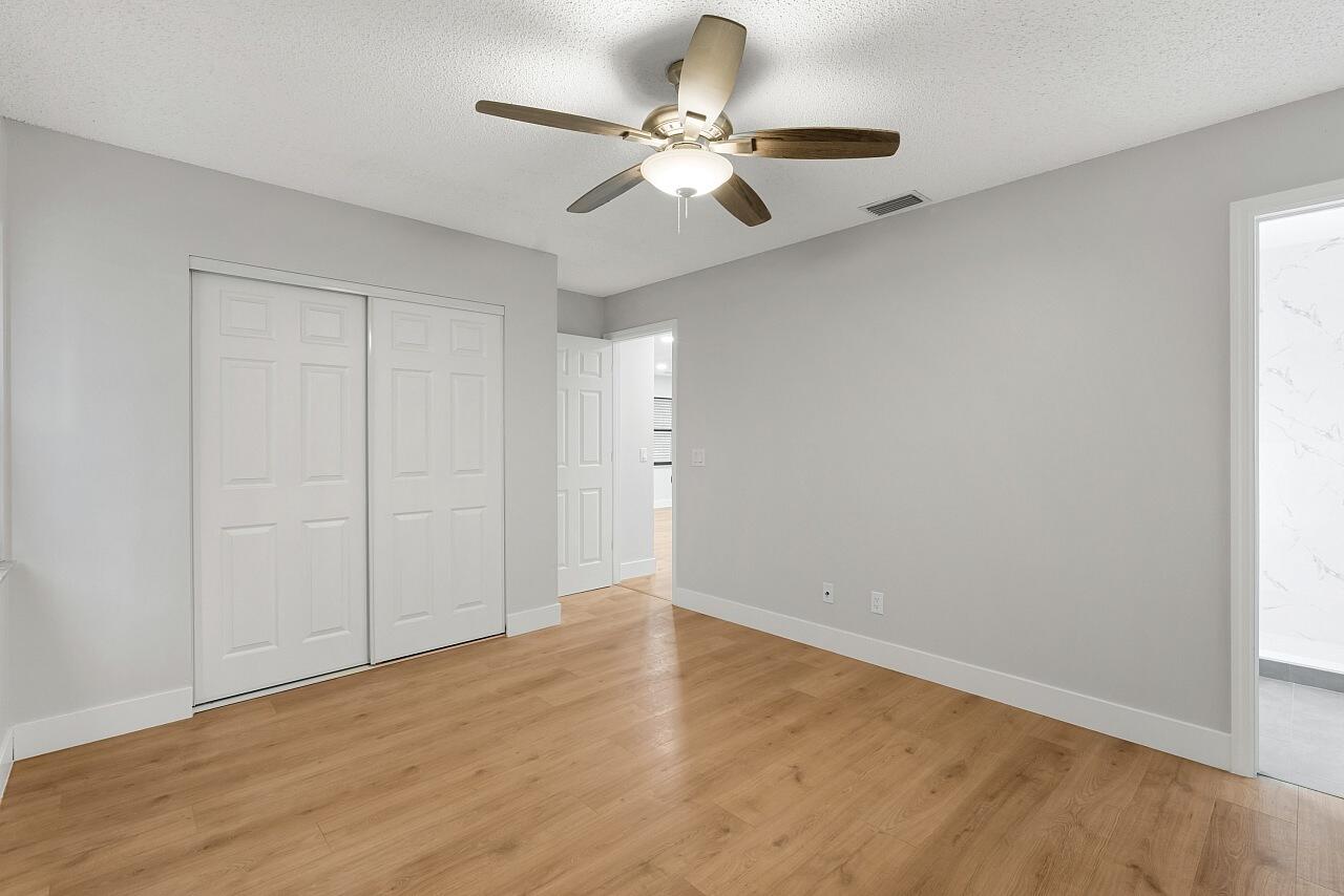 PARADISE PARK UNIT NO 2 - Residential