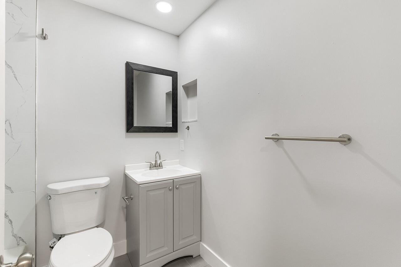 PARADISE PARK UNIT NO 2 - Residential