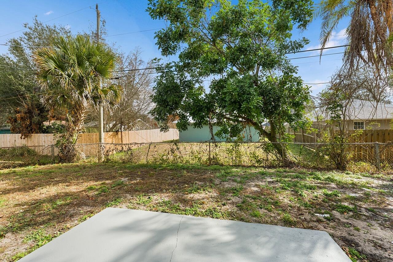 PARADISE PARK UNIT NO 2 - Residential