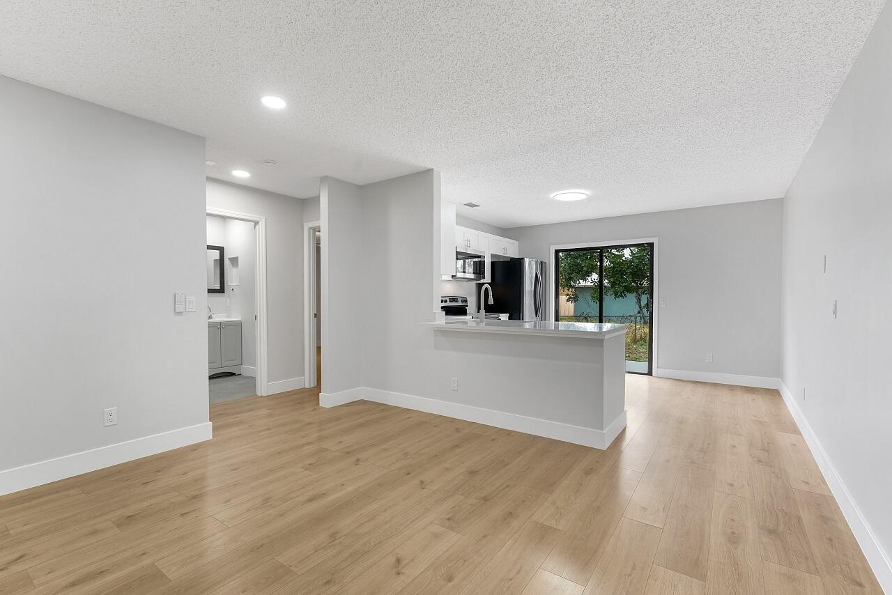 PARADISE PARK UNIT NO 2 - Residential