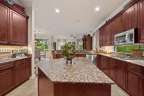Tiny photo for 10586 Versailles Boulevard, Wellington, FL 33449 (MLS # B26090900)