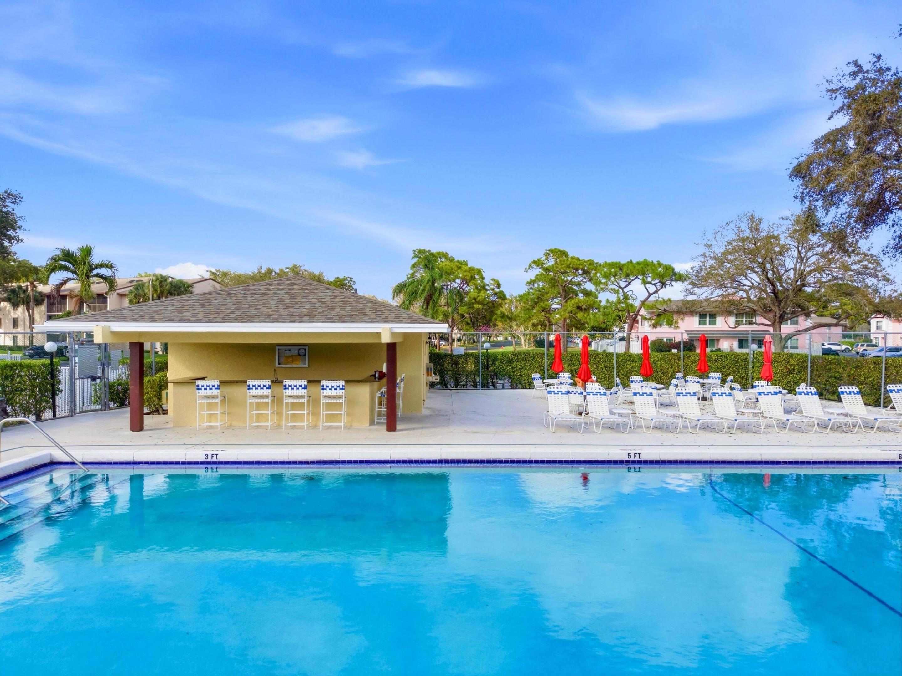 The CHARTER CLUB OF PALM BEACH - Residential