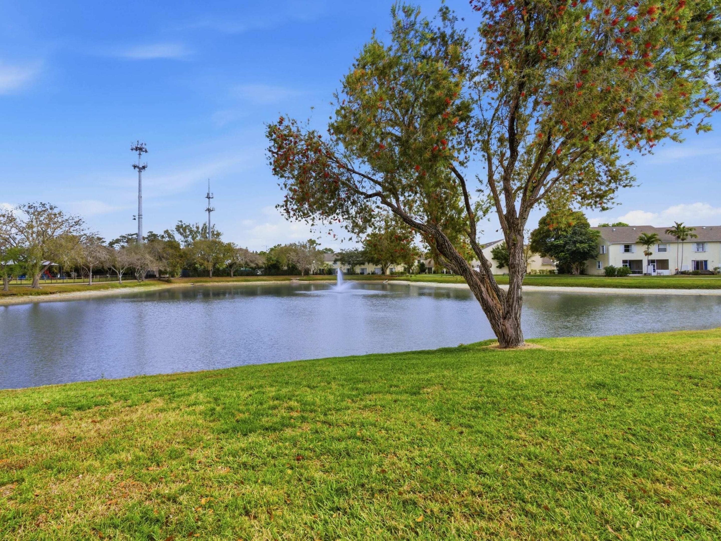 The CHARTER CLUB OF PALM BEACH - Residential