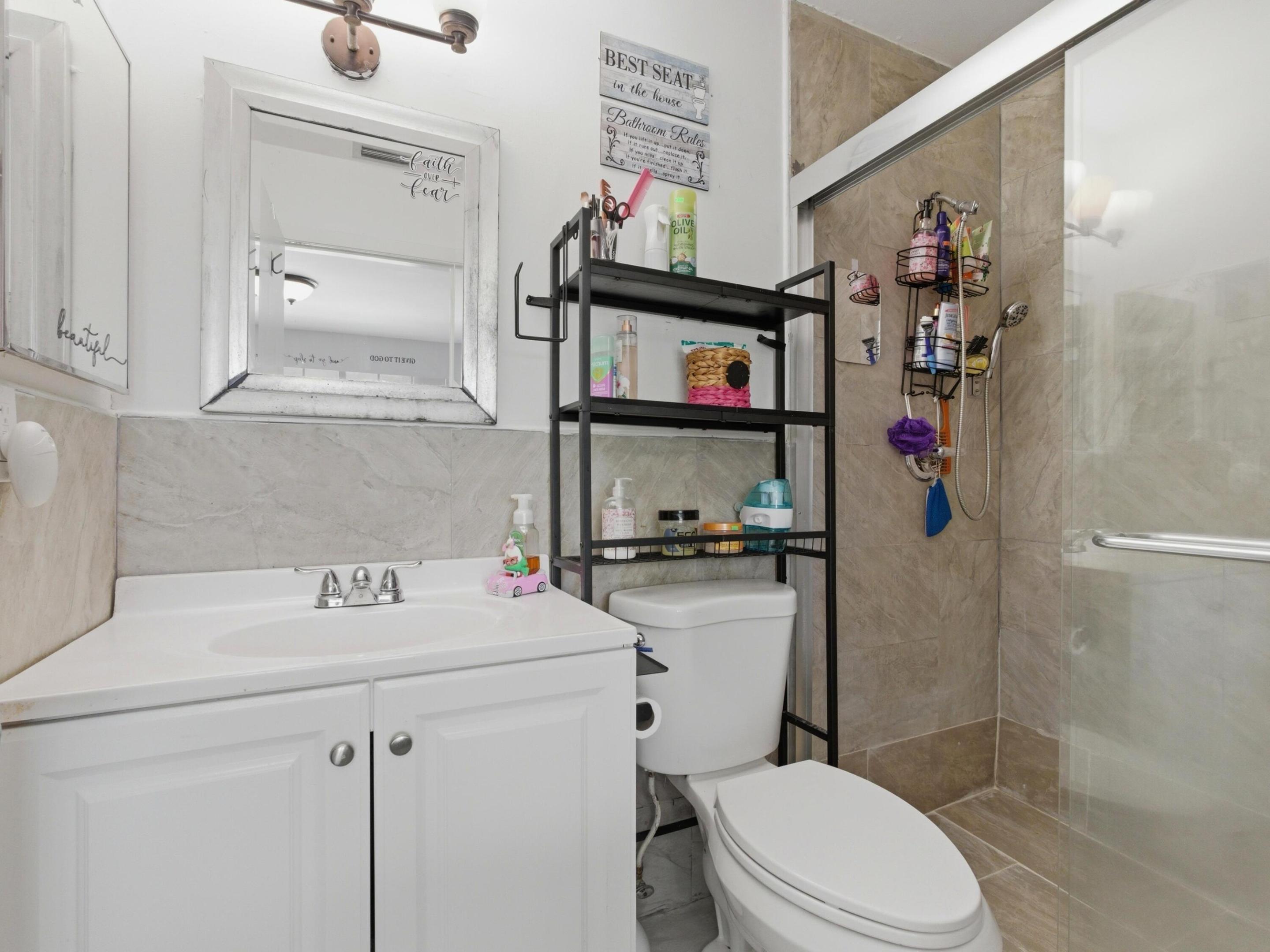 The CHARTER CLUB OF PALM BEACH - Residential