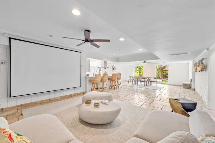 POMPANO ISLES - Residential Lease