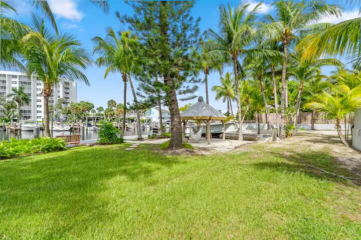 POMPANO ISLES - Residential Lease