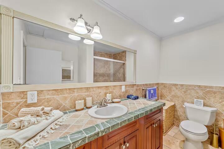 POMPANO ISLES - Residential Lease
