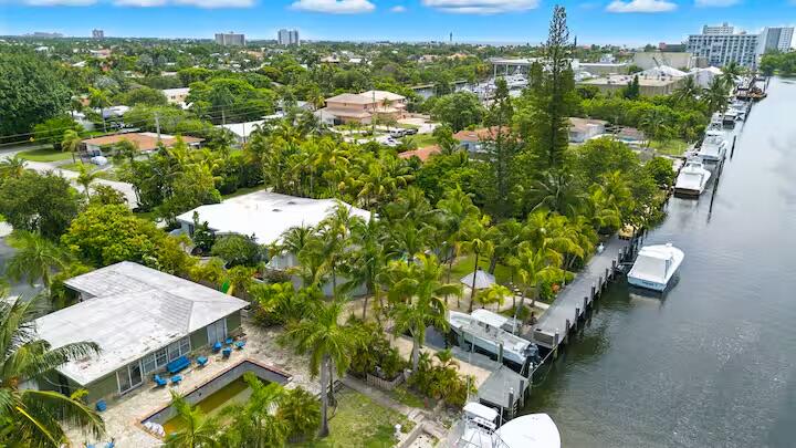 POMPANO ISLES - Residential Lease