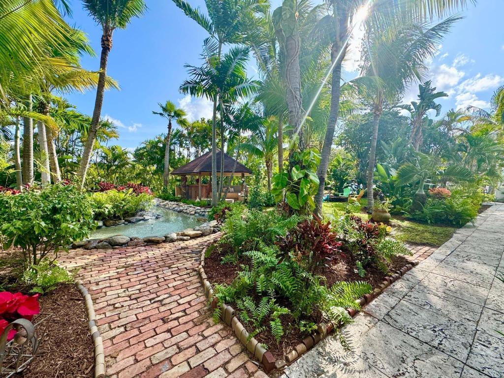 POMPANO ISLES - Residential Lease