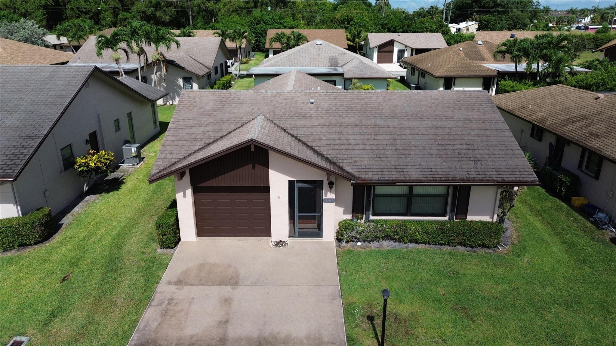 3305 Silver Buttonwood Dr