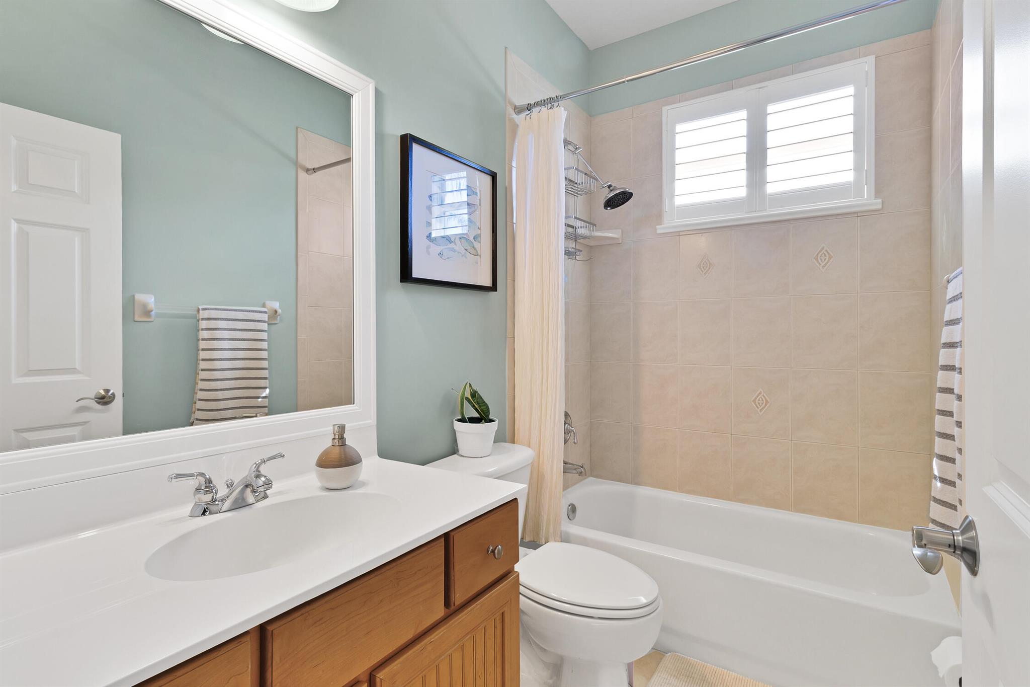 CRYSTAL FALLS OF VERO - Residential