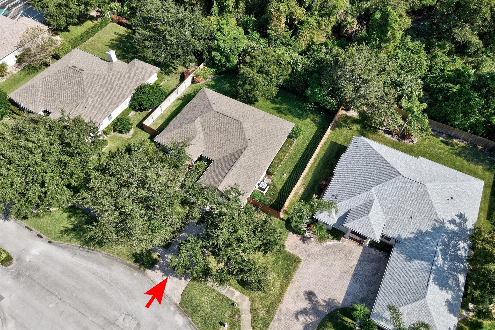 CRYSTAL FALLS OF VERO - Residential