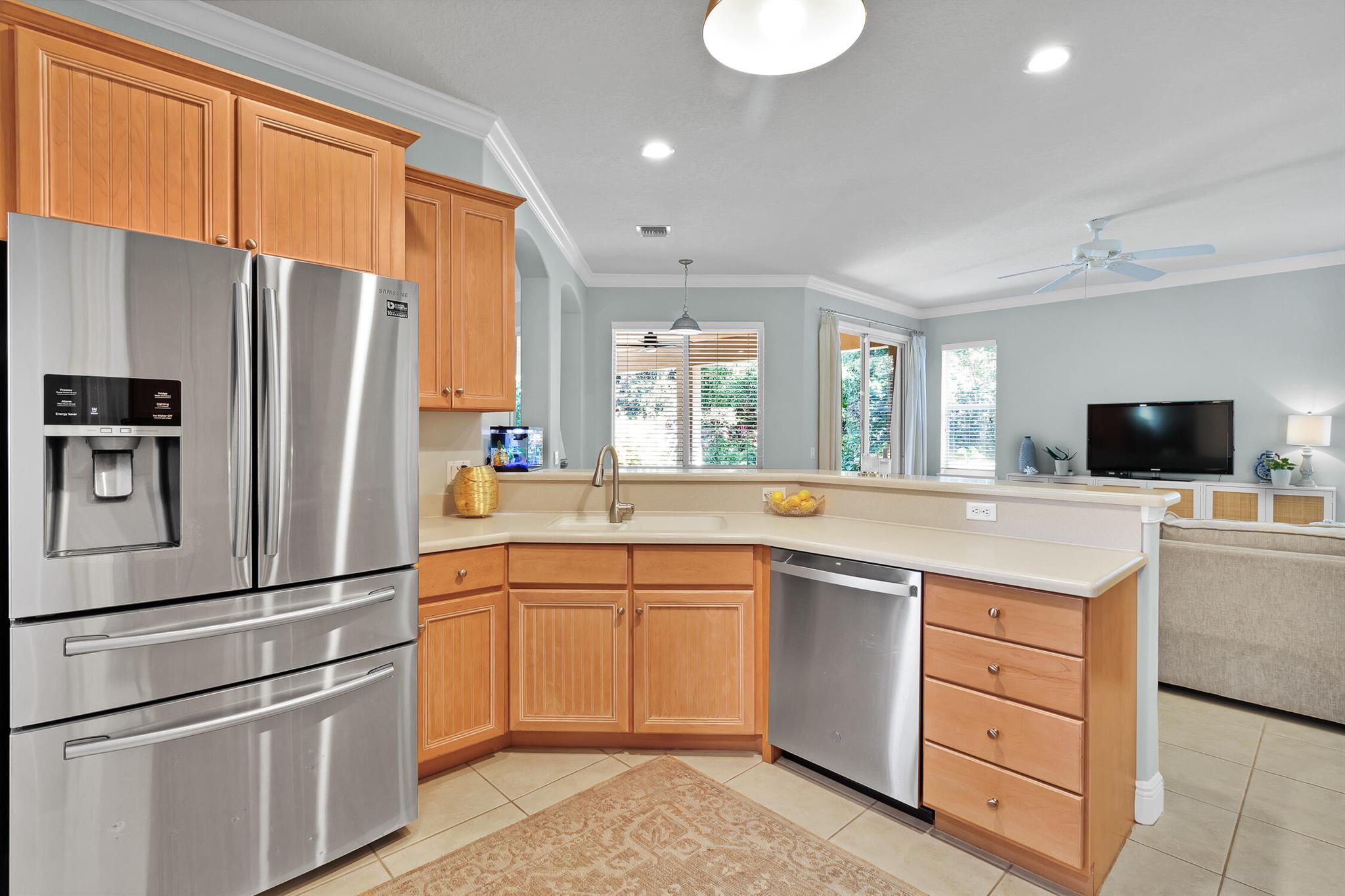 CRYSTAL FALLS OF VERO - Residential