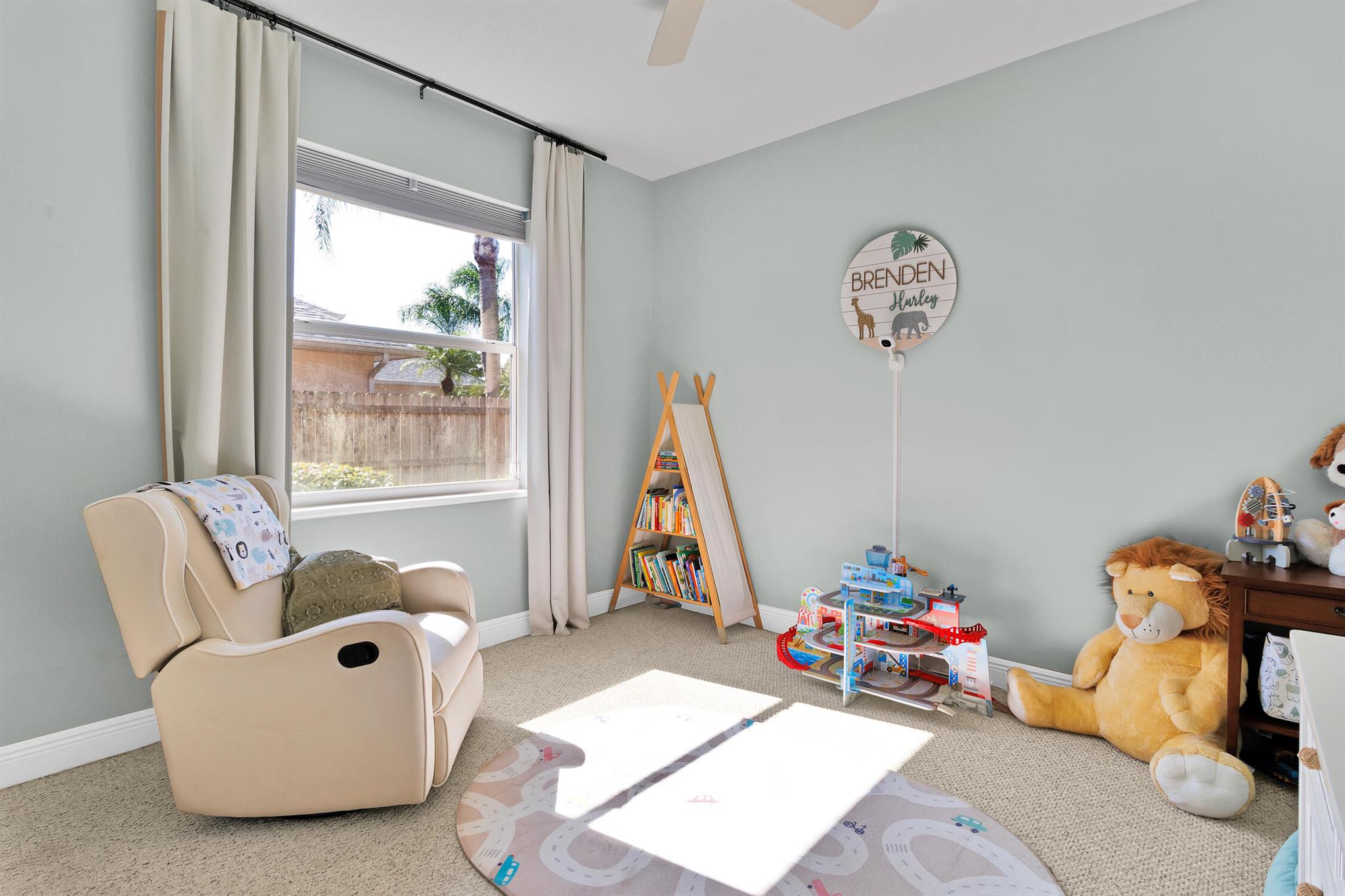 CRYSTAL FALLS OF VERO - Residential