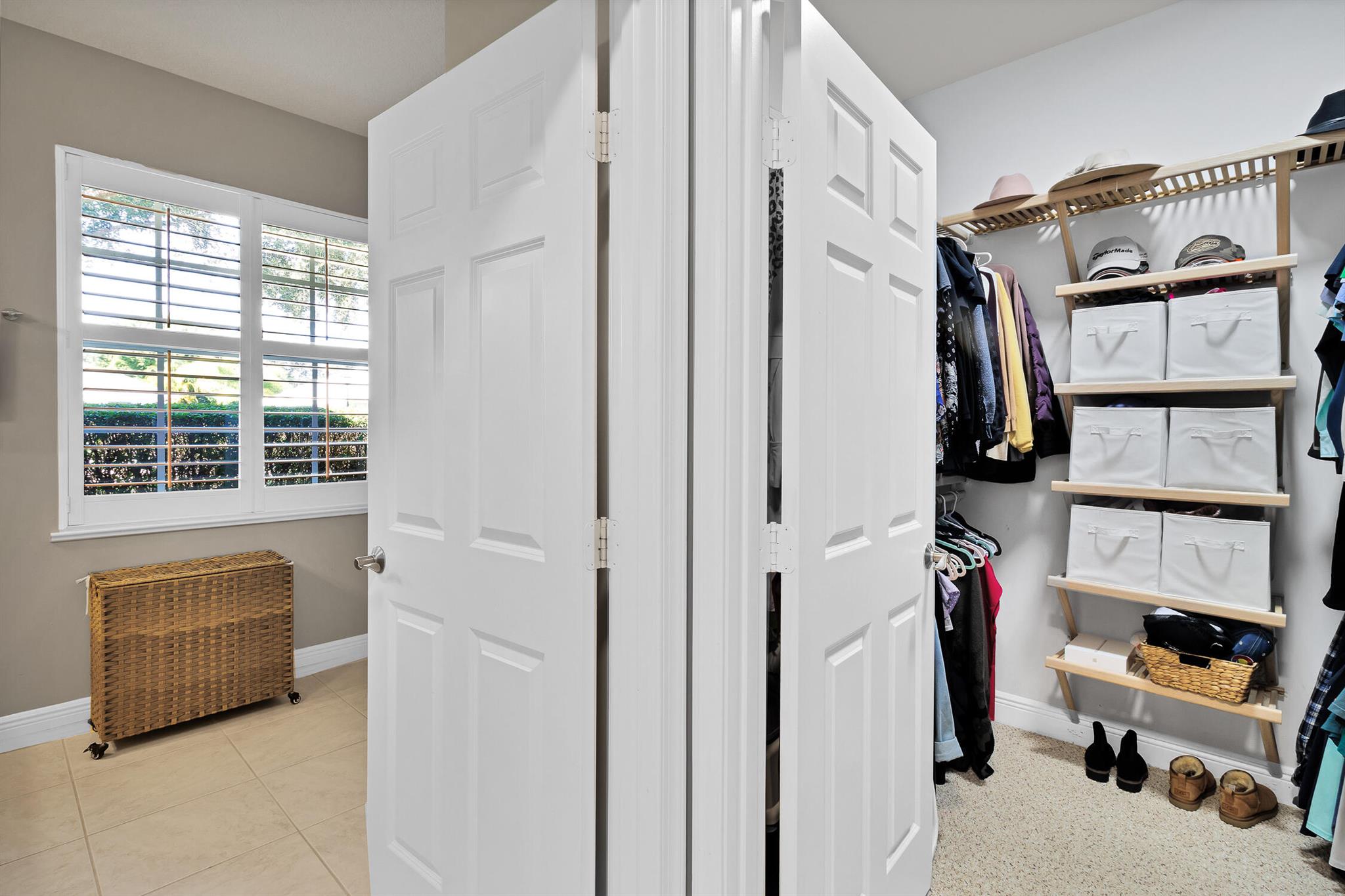 CRYSTAL FALLS OF VERO - Residential