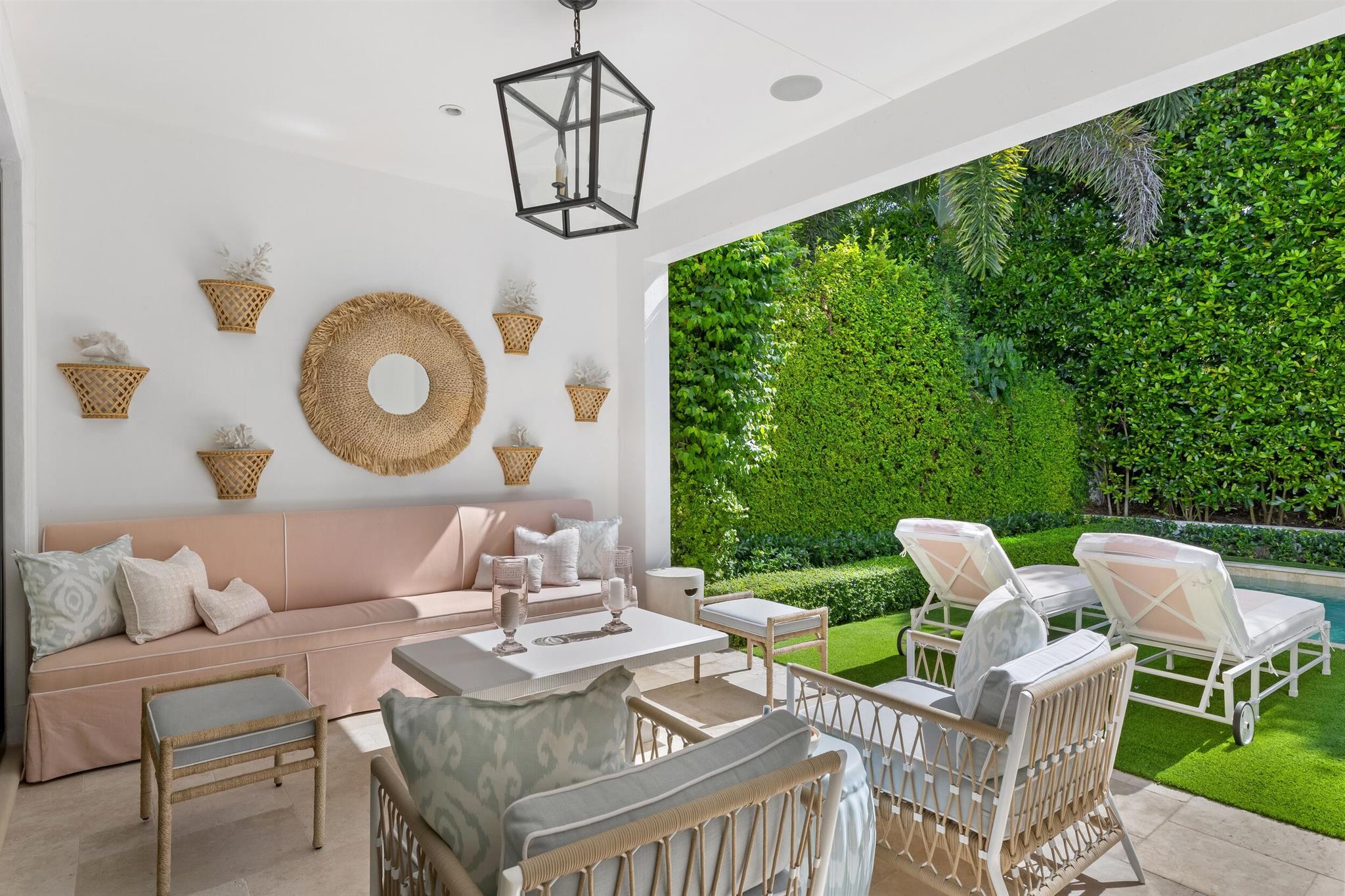 FLORAL PARK - Residential