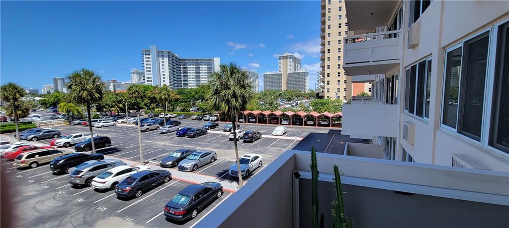 coral ridge towers - Residential