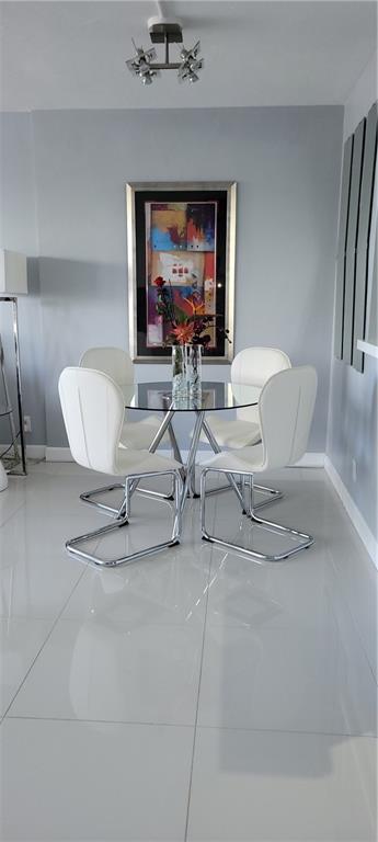coral ridge towers - Residential