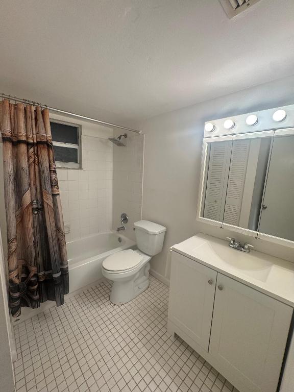 LAKESIDE VILLAGE CONDO 2 - Residential Lease