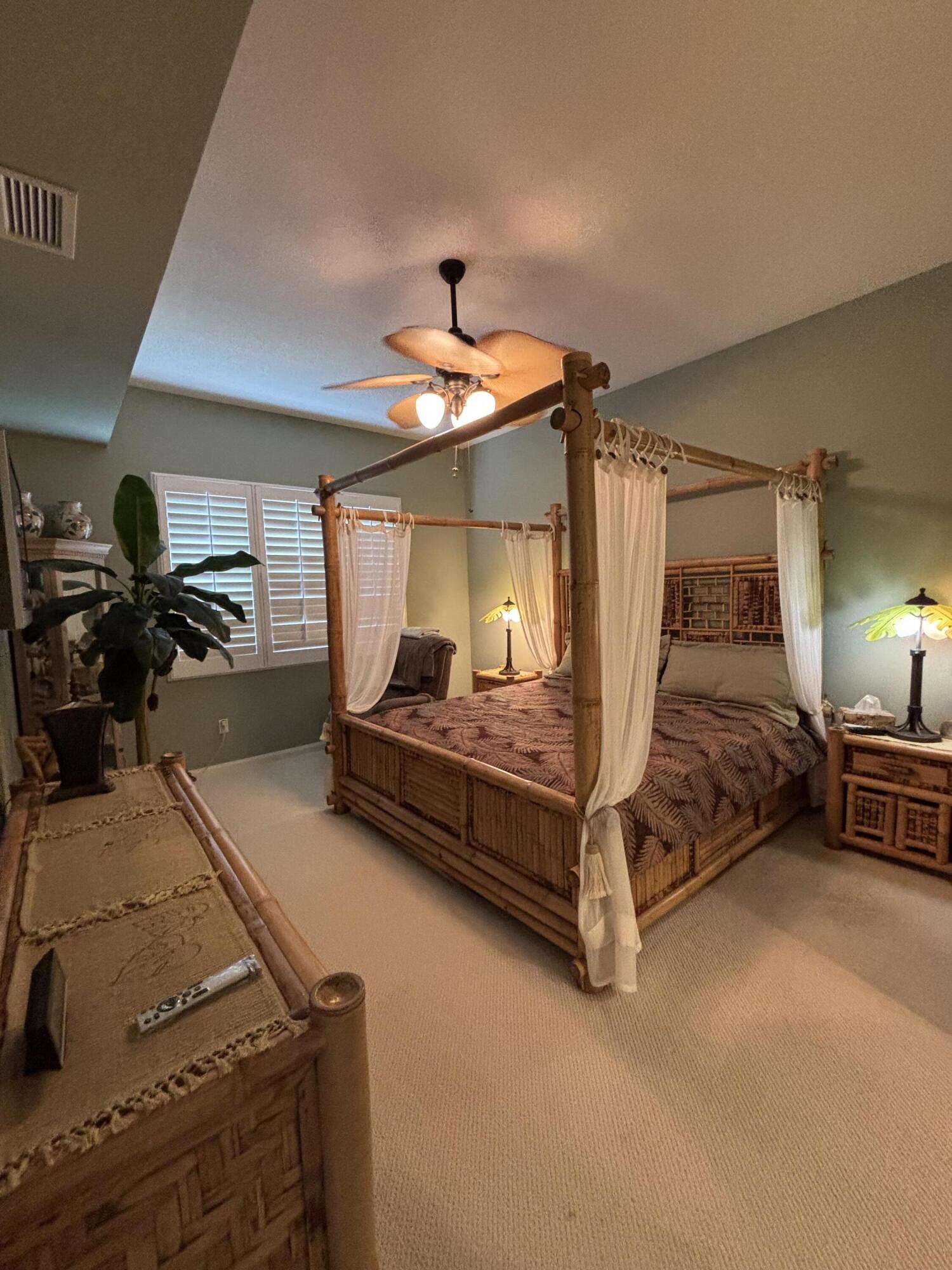 Harbour Isle West - Residential