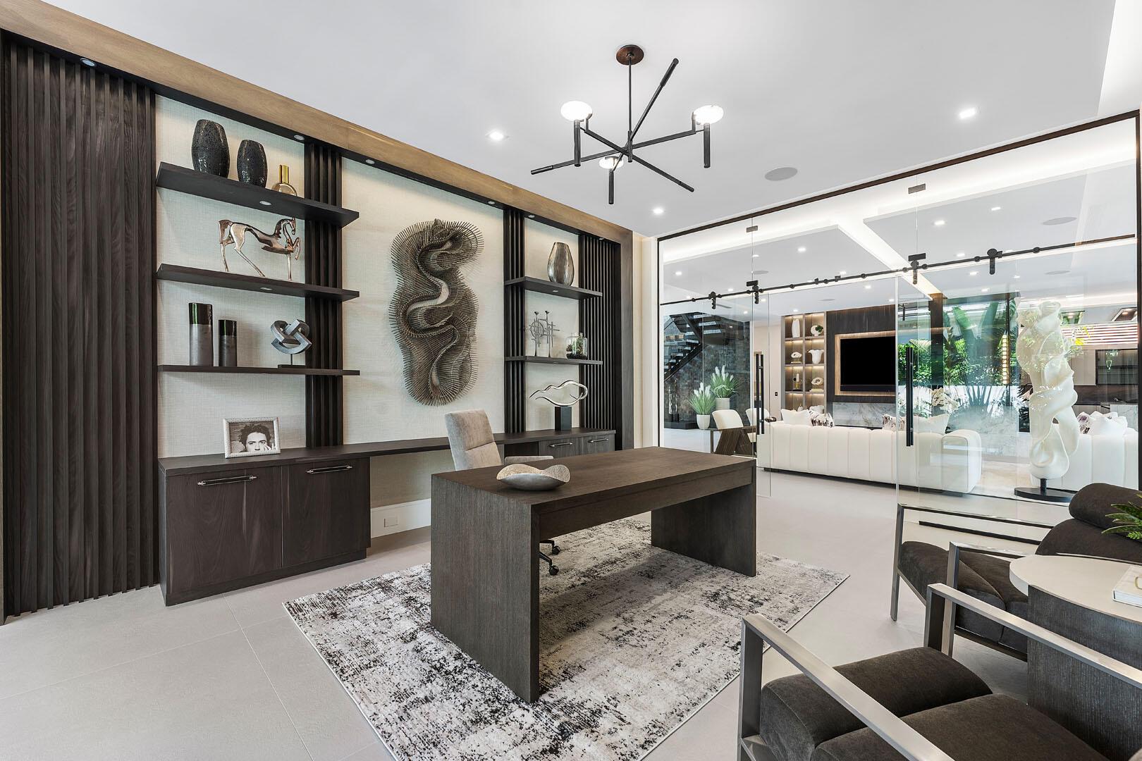 ROYAL PALM YACHT & COUNTR - Residential