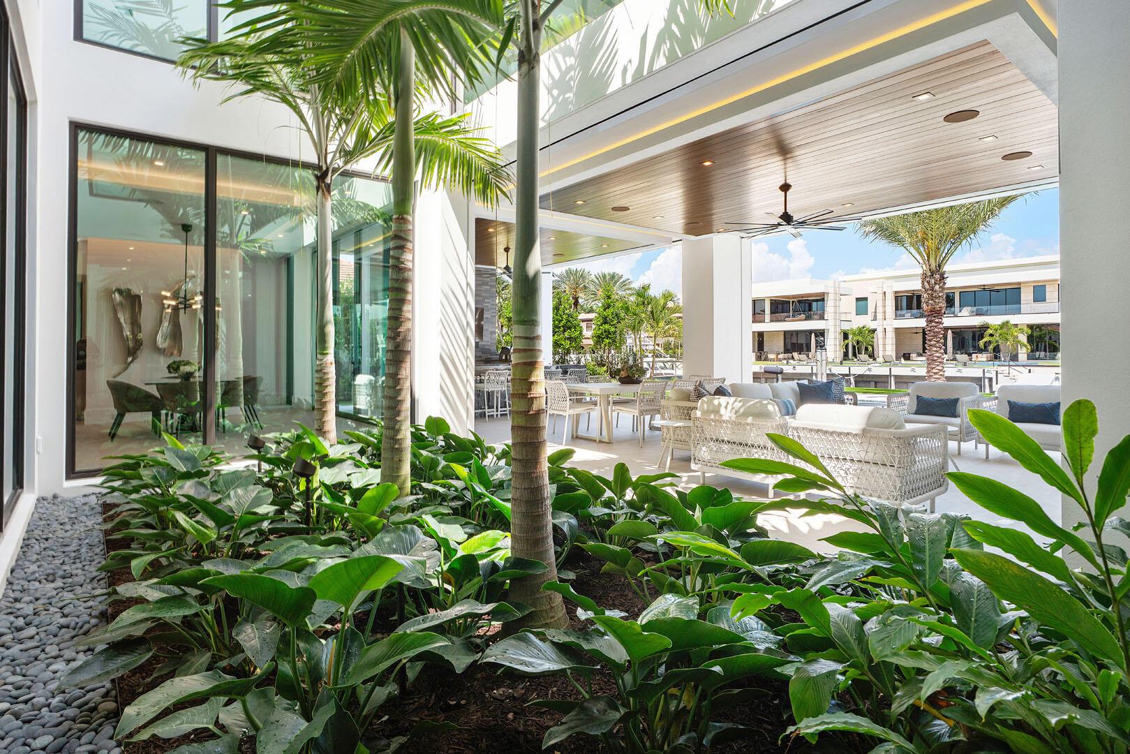 ROYAL PALM YACHT & COUNTR - Residential