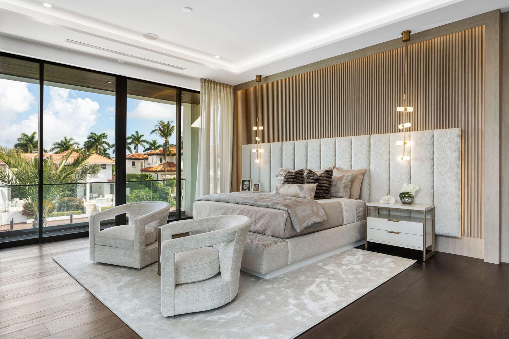 ROYAL PALM YACHT & COUNTR - Residential