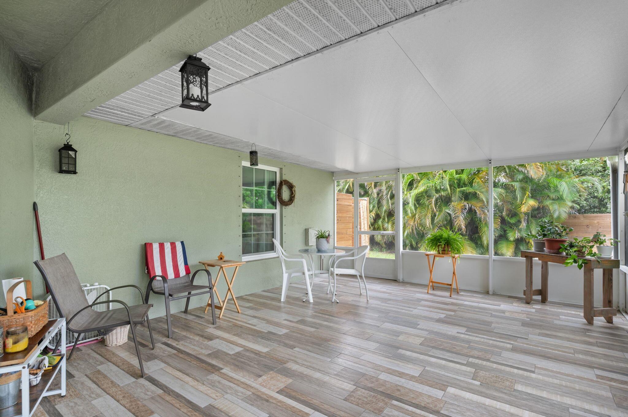 INDIAN RIVER ESTATES UNIT - Residential