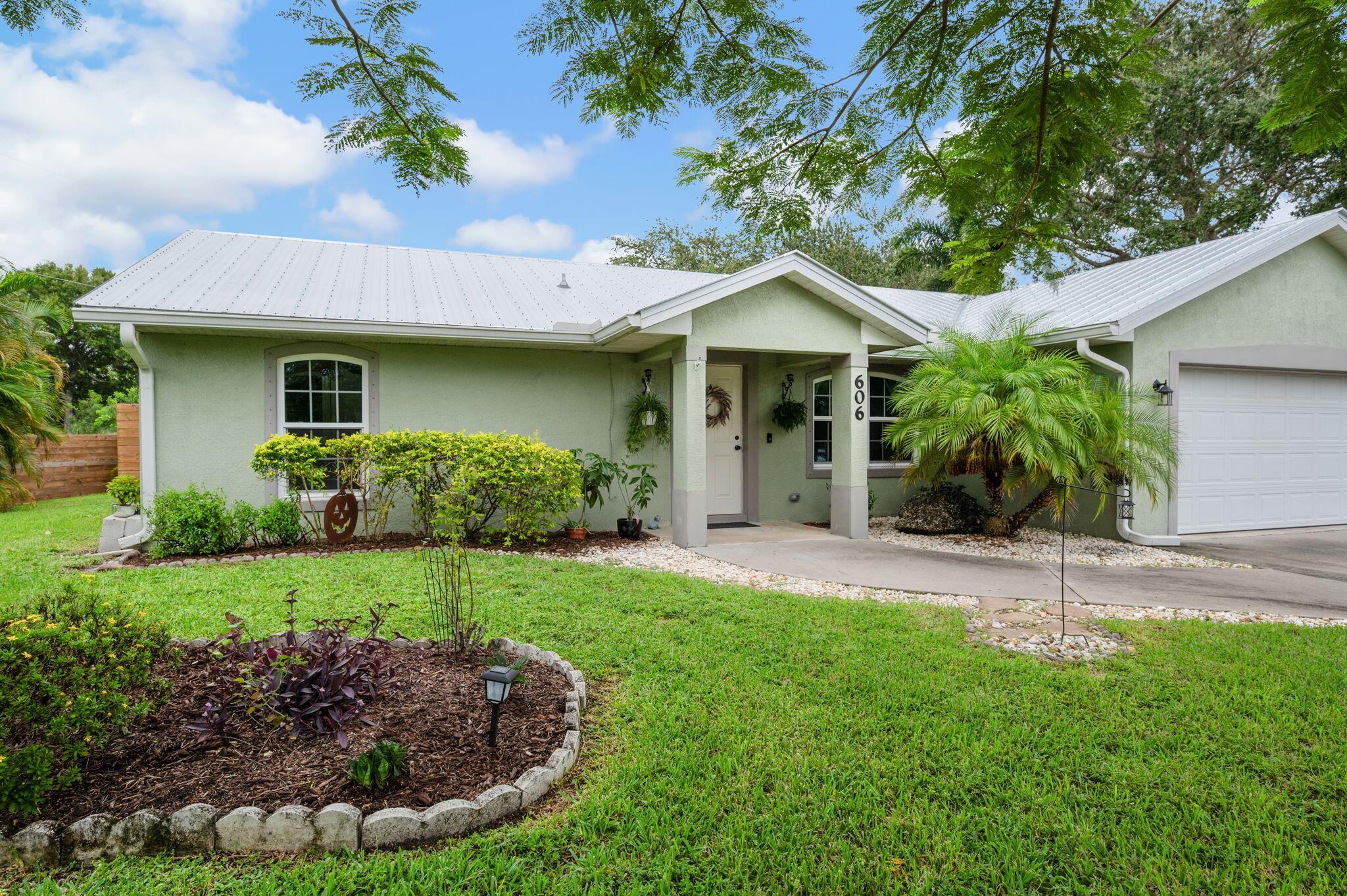 INDIAN RIVER ESTATES UNIT - Residential