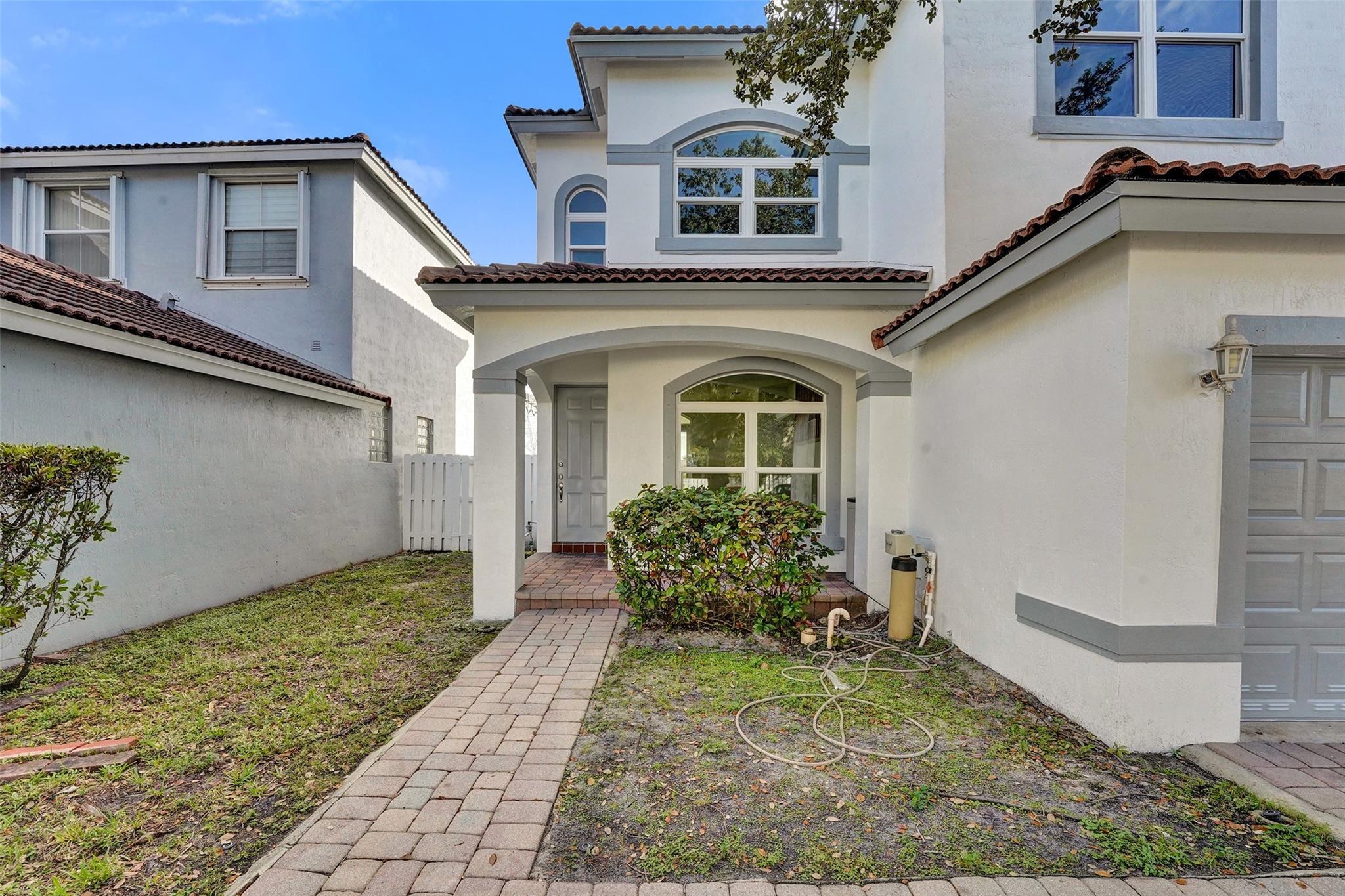 MAPLE RIDGE - Residential