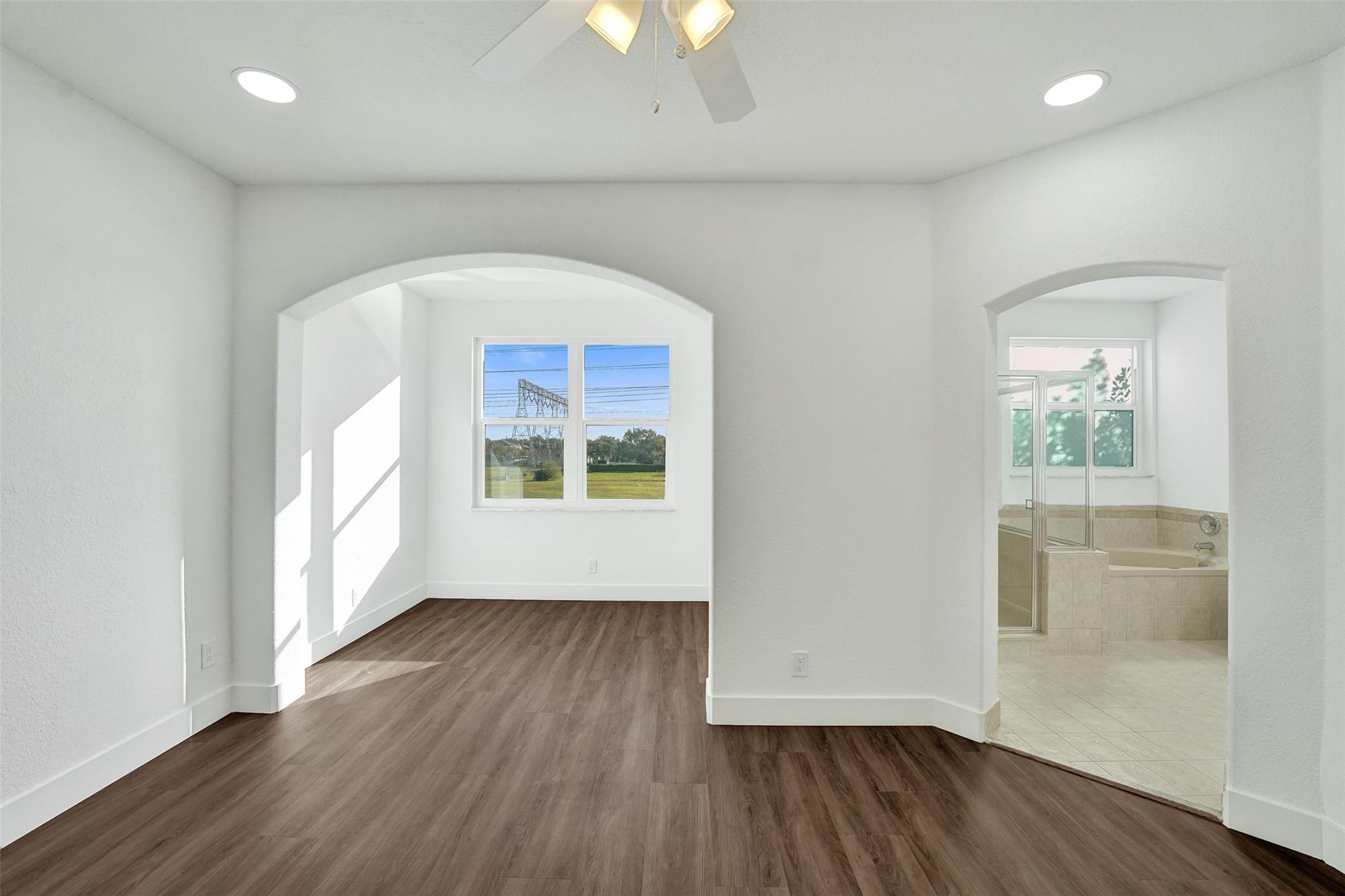 MAPLE RIDGE - Residential