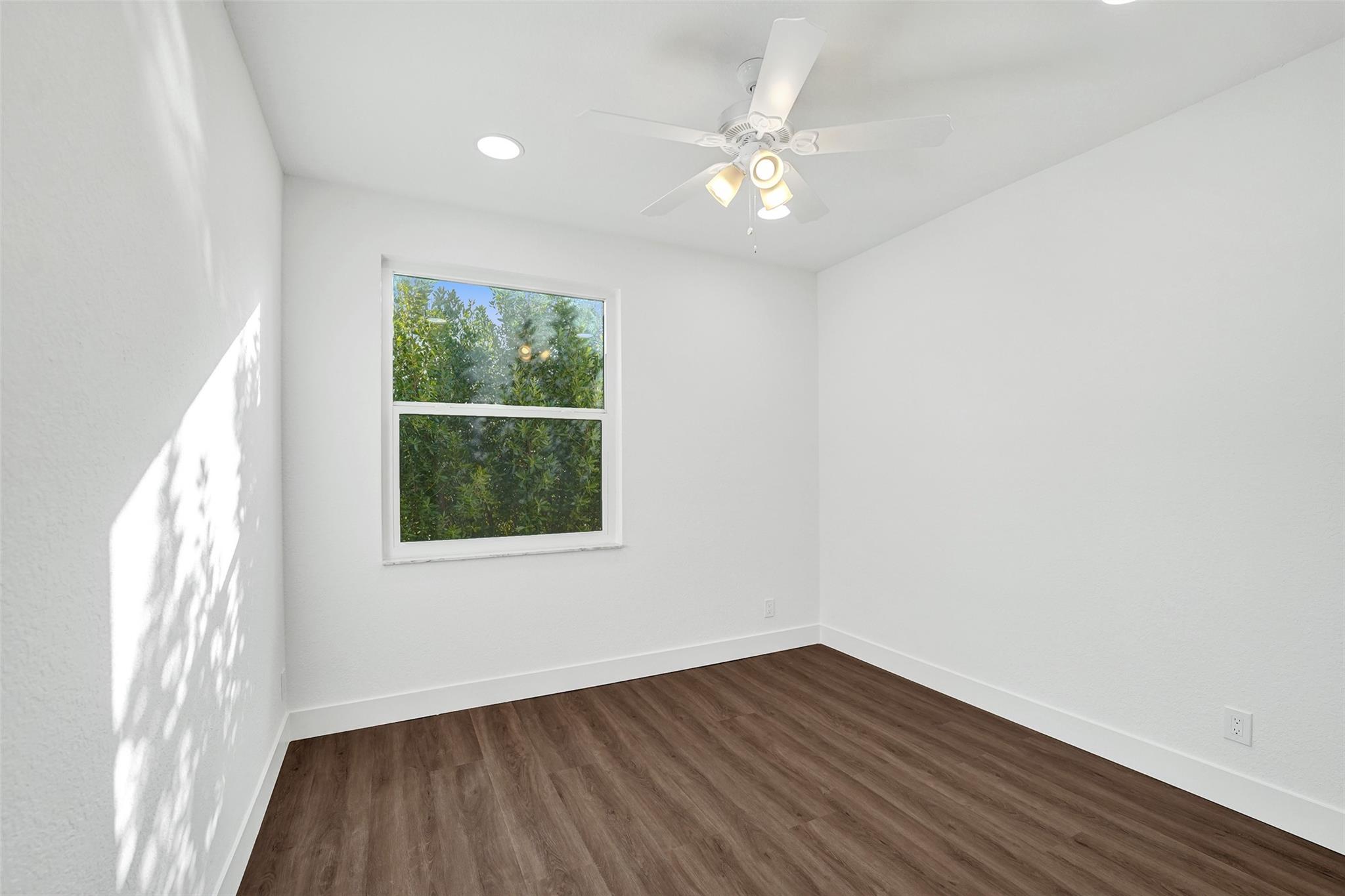 MAPLE RIDGE - Residential