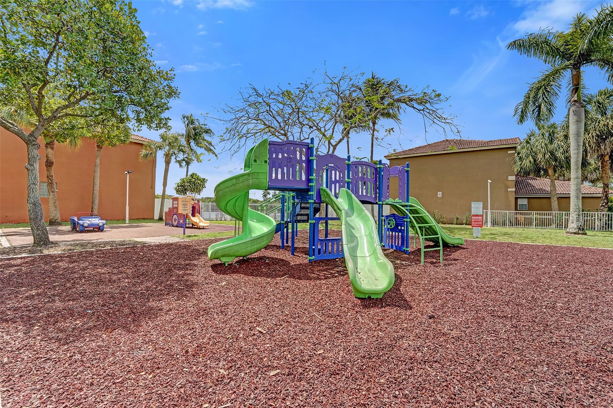 MAPLE RIDGE - Residential